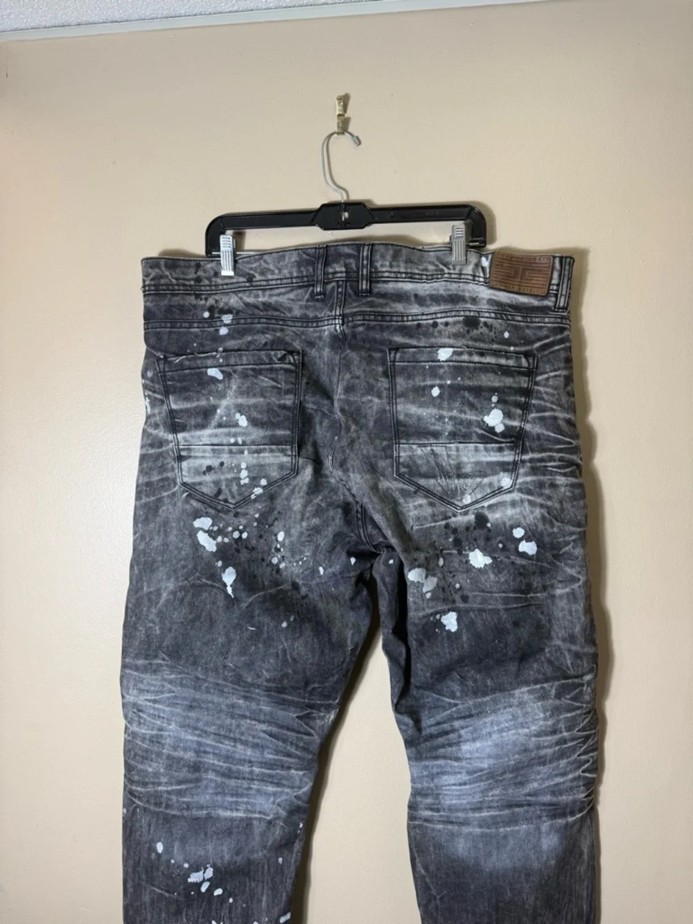 Jordan Craig Collins Jeans 42x32 Distressed Paint Splatter‎ Y2K Grunge